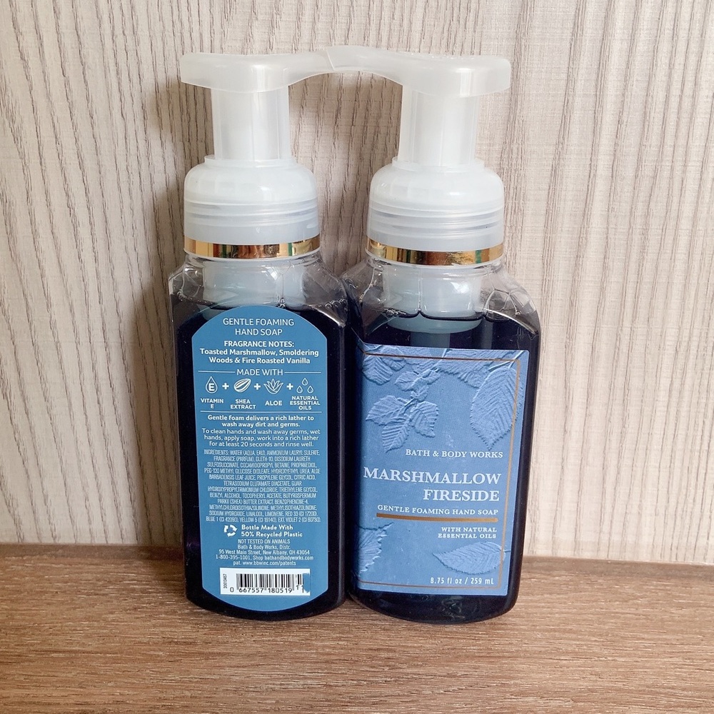 Bath and Body Works Fiji white sand & Marshmallow Fireside hand Soap - Picture 5 of 5